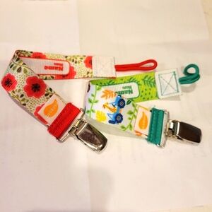 Ulubulu pacifier clip set of 2